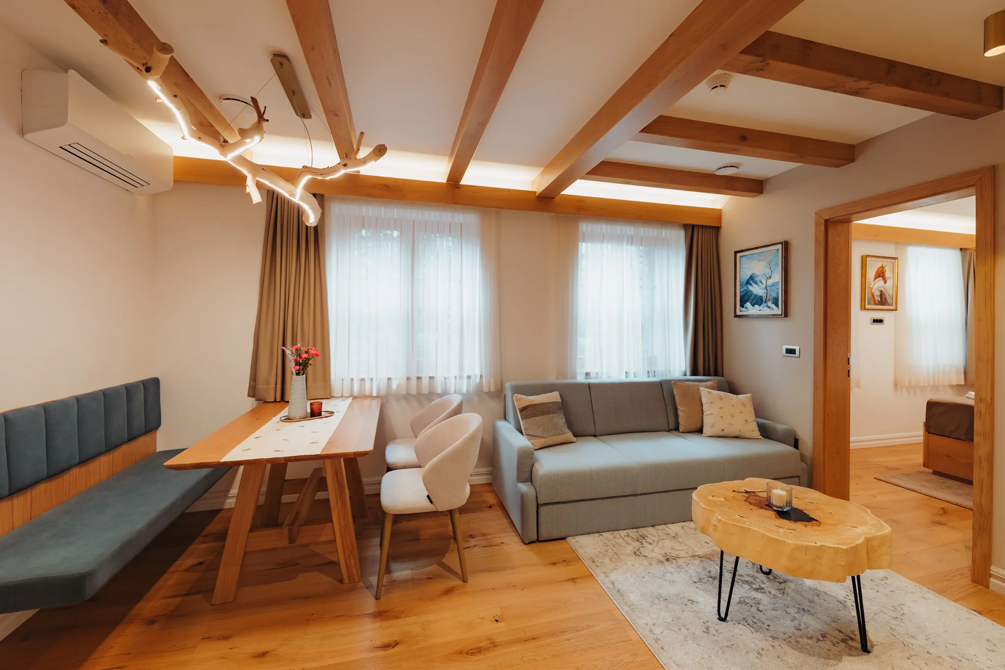 APARTMENSTS-MENART_BOOKING_04_RADO_LOWRES-5