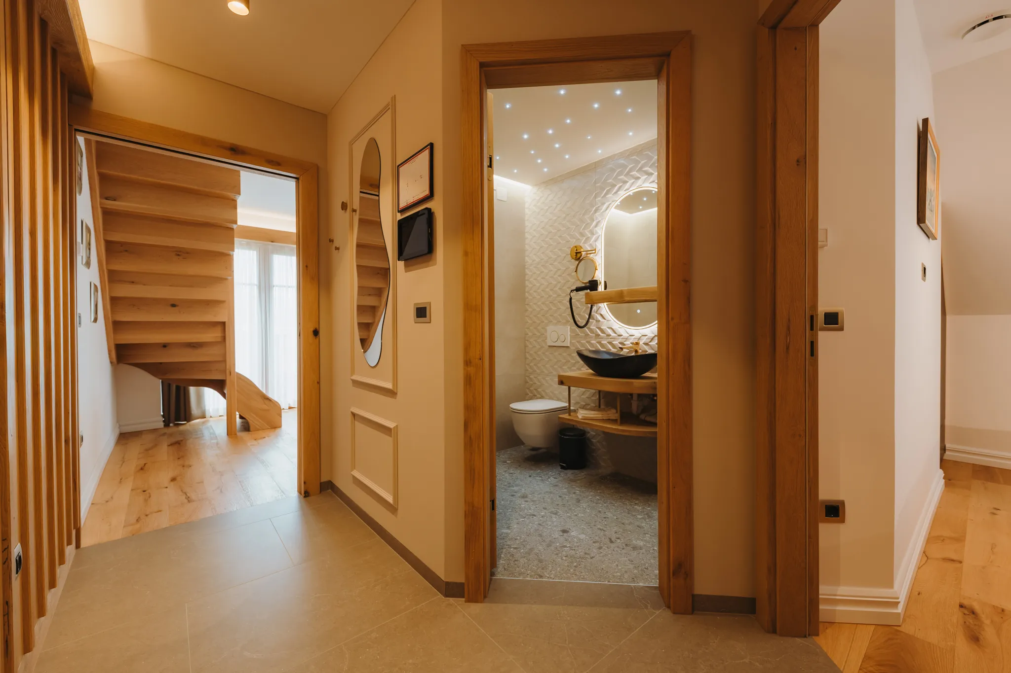 APARTMENSTS-MENART_BOOKING_07_JERNEJ_LOWRES-4