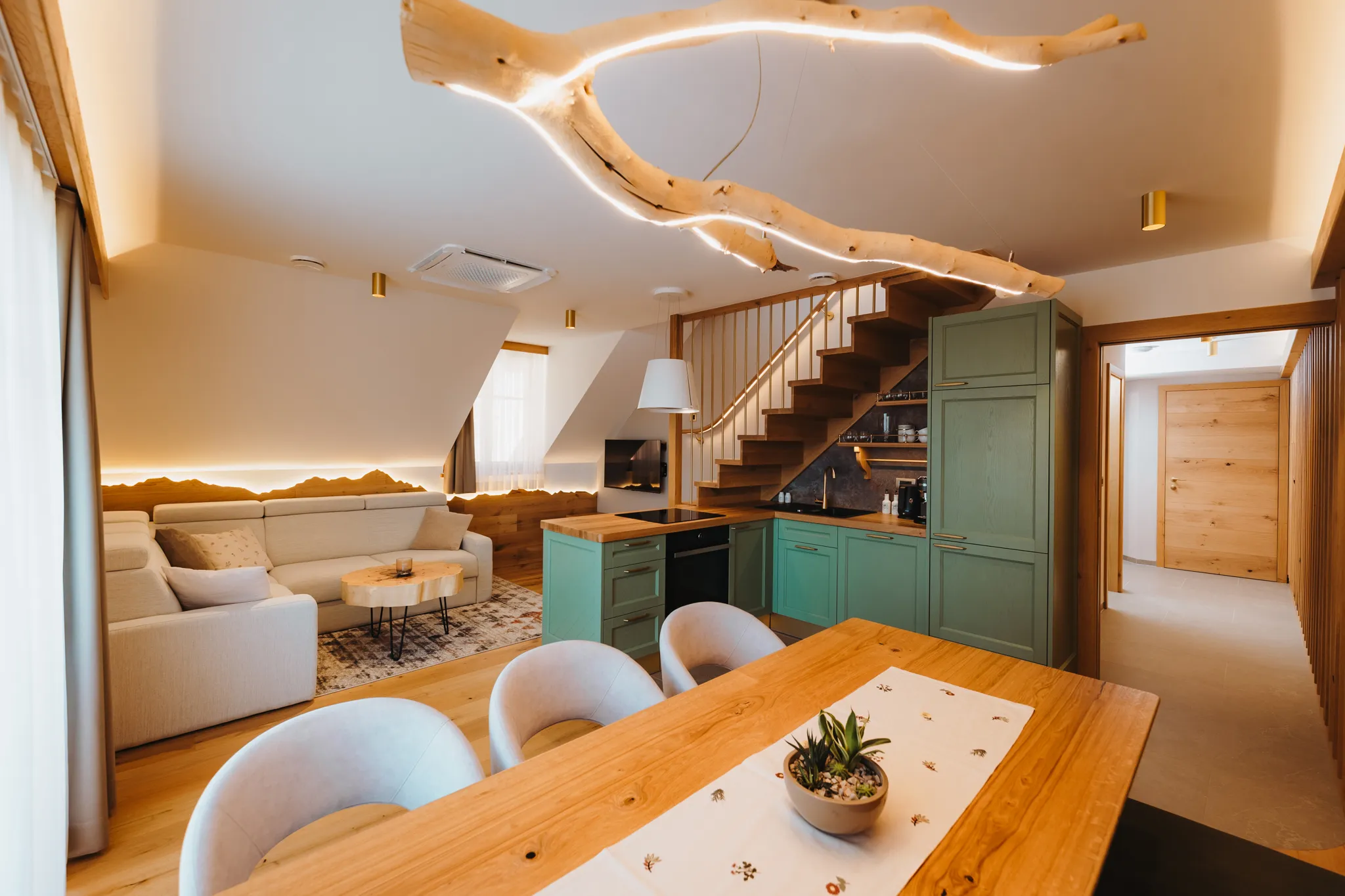 APARTMENSTS-MENART_BOOKING_05_ANGELA_LOWRES-6